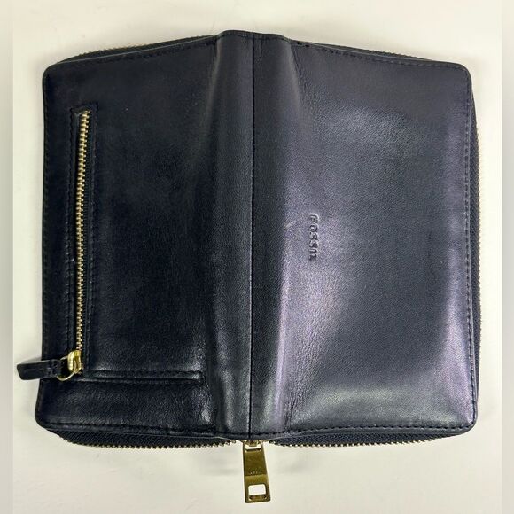 Fossil Black Leather Zip Around Wallet with Brass Hardware - Picture 6 of 6